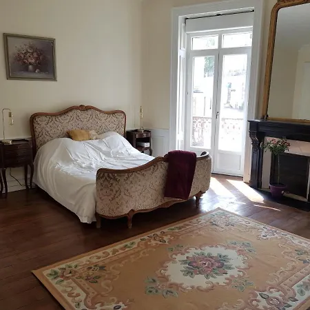 Tradition Apartment *